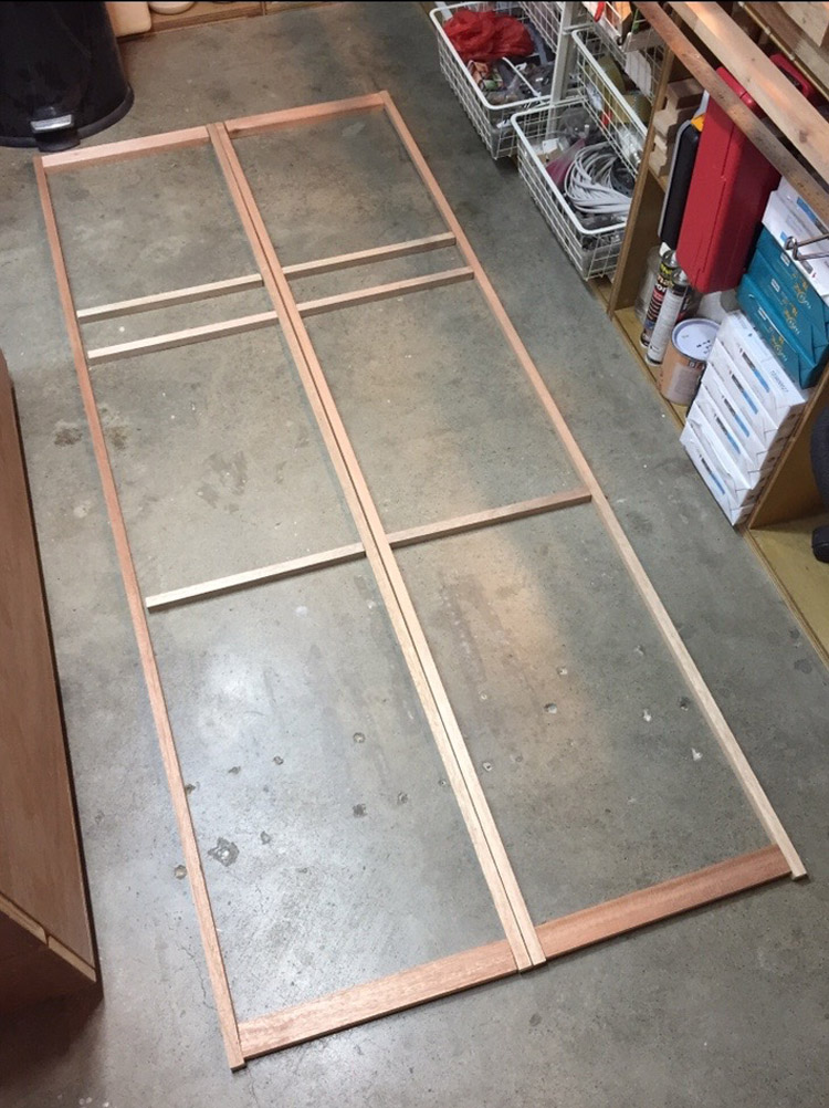 Cut and positioning the outer frame
